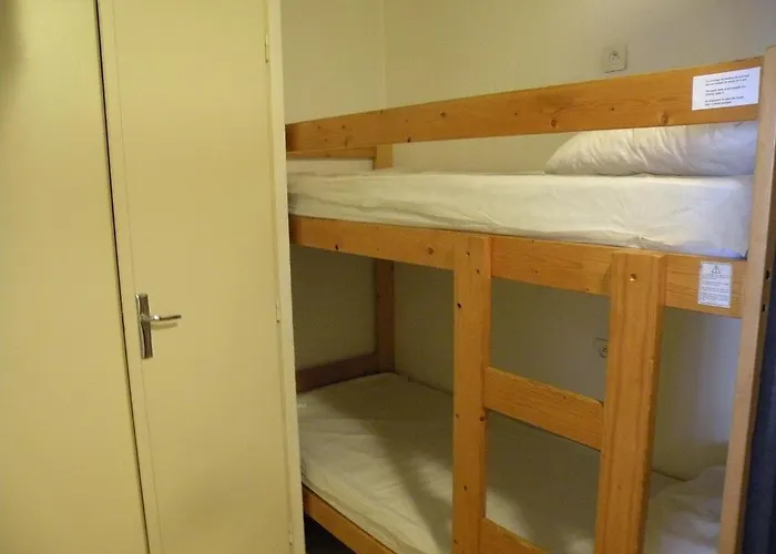 Au Coeur De La Station Apartment *