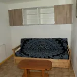 Au Coeur De La Station Apartment *