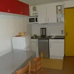 Au Coeur De La Station Apartment